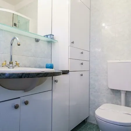 Apartment City Break Dream