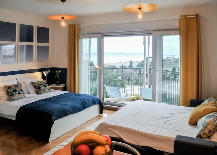 Apartment City Break Dream