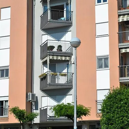 City Break Dream Split