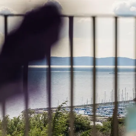 City Break Dream * Split